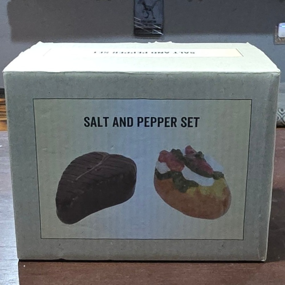 Cracker Barrel Steak and Baked Potato Salt and Pepper Shaker Set New in Box